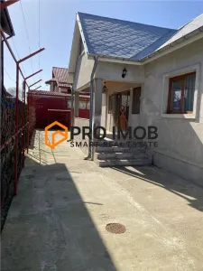 Casa tip parter zona Maracineni - foto 12