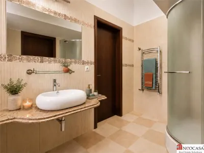 Vila cu vedere la lac 480 mp utili, lift si teren de 1.000 mp | Palat Stirbey - foto 11