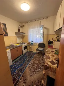 Apartament 3 camere Decomandat Aparatorii Patriei - foto 3