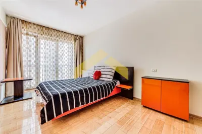 Apartament de inchiriat ansamblul Bermo, zona Banu Maracine - foto 7
