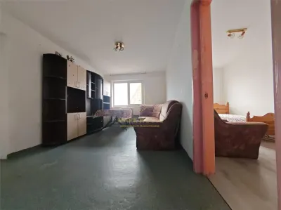 Apartament cu 3 camere de inchiriat, zona Milcov - foto 4