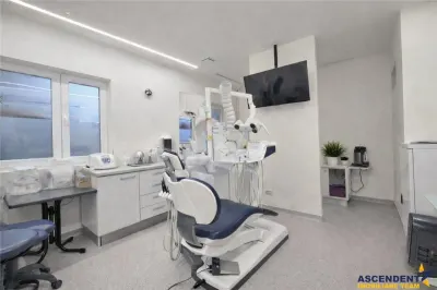 Spatiu medical,avize conforme: radiologie, medicina generala, Coresi - foto 15
