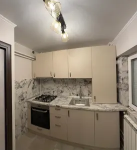 Apartament 3 Camere Decomandat, Ultracentral – 3 Minute de Palas Mall - foto 5