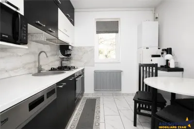 Apartament 2 camere decomandat, cu terasa, gradina si parcare privata – Tractorul, Coresi - foto 2