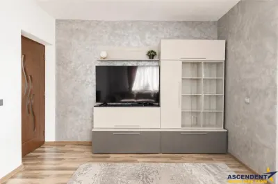 Apartament 2 camere decomandat, cu terasa, gradina si parcare privata – Tractorul, Coresi - foto 12