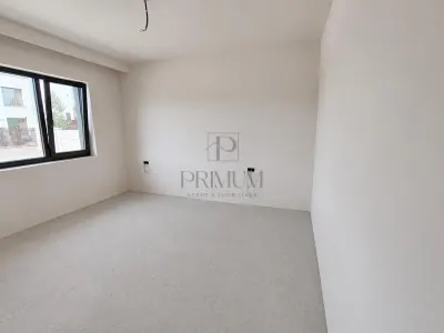 Duplex in zona excelenta - teren generos - foto 4