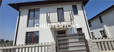 Domnesti / Vila individuala 5 camere/ curte proprie/ locuri de parcare/ toate utiilitatile - foto 2