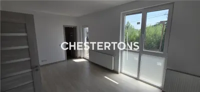 Domnesti / Vila individuala 5 camere/ curte proprie/ locuri de parcare/ toate utiilitatile - foto 12