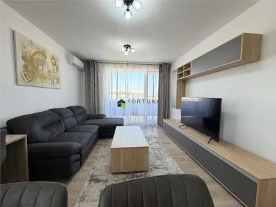 Apartament 2 camere, de inchiriat, la Urban Plaza - Brasov