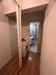Apartament 3 camere, Astra -Ciucas,decomandat,2 gr,128000 Euro - foto 8