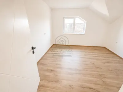 Casa 5 camere /2 bai Miroslava Ciurbesti 500 mp teren - foto 5
