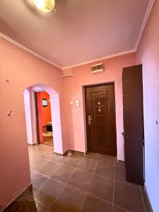 Apartament 3 Camere de Vanzare in Focsani | Zona Centrala | Decomandat | 60 mp - foto 11