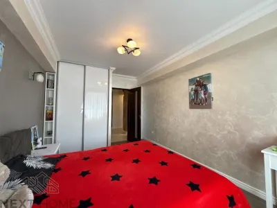 Apartament 4 Camere de Vanzare in Focsani | Ultracentral | 120 mp | Complet Renovat | Mobilat Premium - foto 16