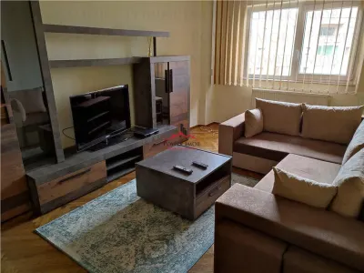 APARTAMENT 3 CAMERE, HARMANULUI COLT CU GARII - foto 1