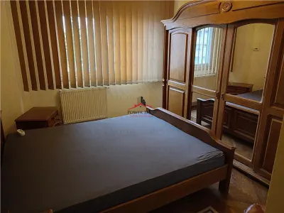 APARTAMENT 3 CAMERE, HARMANULUI COLT CU GARII - foto 4