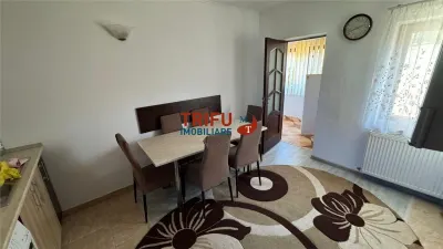 Casă cu 3 camere de închiriat în cartierul Lipoveni - foto 4