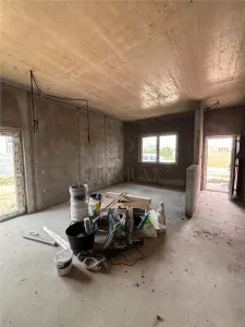 MOSNITA NOUA - DUPLEX DESPARTIT PRIN BAIE - 3 CAMERE - foto 5