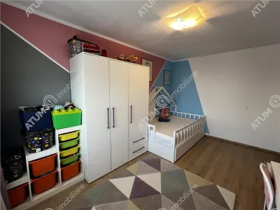 De vanzare apartament cu 2 camere decomandate etaj 1 zona Pictor Brana - foto 5