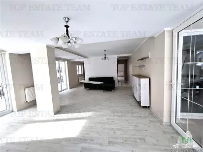 For Sale/Villa Family/Complex Privat/Lac/Crevedia - foto 4