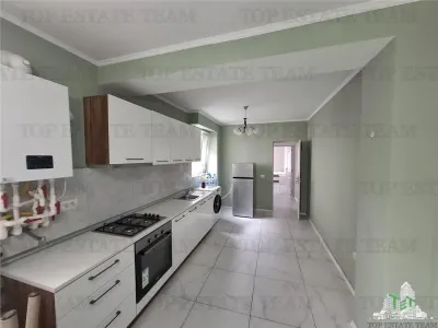 Vila de VANZARE Crevedia pretabil resedinta /Iinvestitie - foto 3