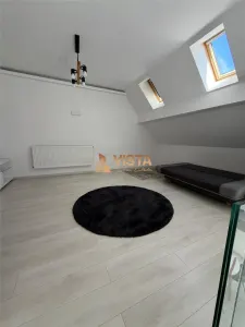 Apartament 3 Camere,  Tractorul-Coresi - foto 16