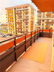 Apartament 3 camere - prima inchiriere - Grandis Coresi - cu loc de parcare - Brasov