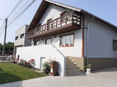 Vila  de vanzare  Rediu, - Iasi