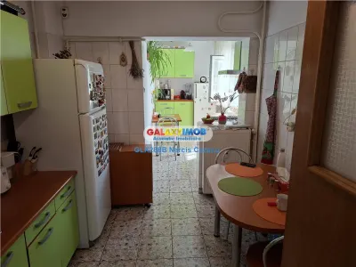 Vanzare apartament 3 camere Bulevardul Basarabia 108-112 - foto 5
