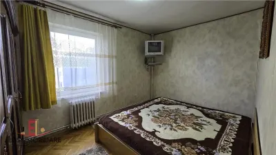 Apartament 3 camere, ideal 2 studeti,Str. Republicii, 7 Noiembrie,  imediat ocupabil, UMFST - foto 2