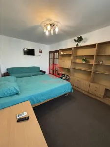 Apartament 3 Camere, Decomandat, zona Tomis ll - foto 3