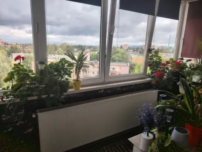Apartament 2 camere Astra ,etaj intermediar,parcare,90000 Euro neg - foto 3