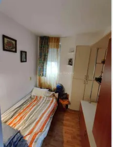Lugoj, Ap. 1 Cam., 41 Mp.,  Et. 3, Strada Cernei, Langa Liceul Aurel Vlaicu - foto 5