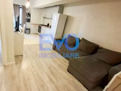 Apartament cu 2 camere, etajul 1, complex Royal Town Copou - foto 3