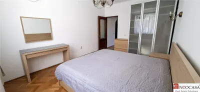 PTA DOROBANTI, 4 CAMERE, 140 MP, ET.1, MOBILAT, GARAJ! - foto 9