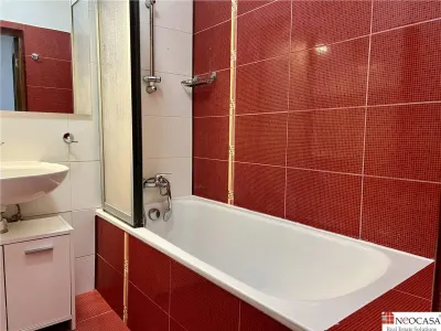PTA DOROBANTI, 4 CAMERE, 140 MP, ET.1, MOBILAT, GARAJ! - foto 10