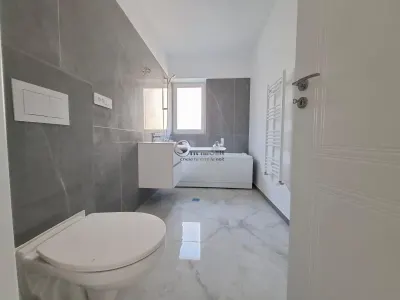 Apartament 1 camera de vanzare in Iasi, Galata, 44,90 mp, baie cu geam - foto 8