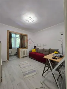 Mircea cel Batran - 2 camere decomandat, etaj intermediar - Iasi