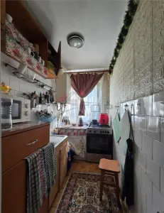 Etaj 2 - Alexandru Familial , ap 3 camere model cu geam la baie - foto 4