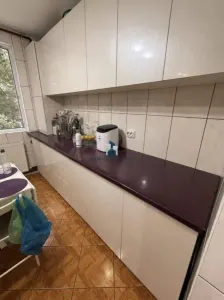 Vanzare Apartament 3 Camere Decomandat Aparatorii Patriei-Moldovita - foto 2