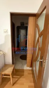 Apartament 2 camere, etaj 1, centrala si AC - Alexandru cel Bun - foto 4