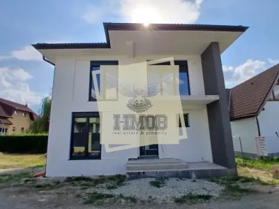 Casa cu 5 camere 3 bai in zona Selimbar - Selimbar