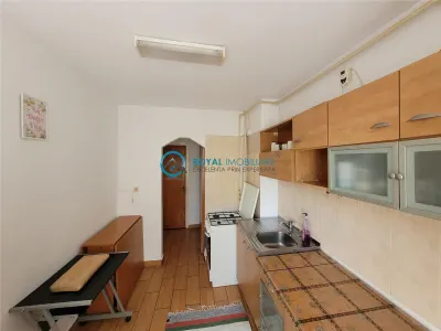Royal Imobiliare - Inchiriere apartament 2 camere zona Nord - foto 11
