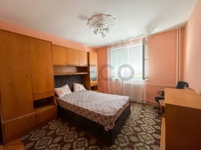 RECO Apartament la etaj 1 pe Bulevardul Dacia - foto 1