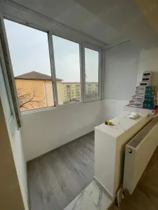 Etaj intermediar cu centrala propie linga Nora - Timisoara