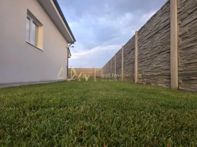 Vanzare 1/2 duplex 3 camere Mosnita Noua - foto 11